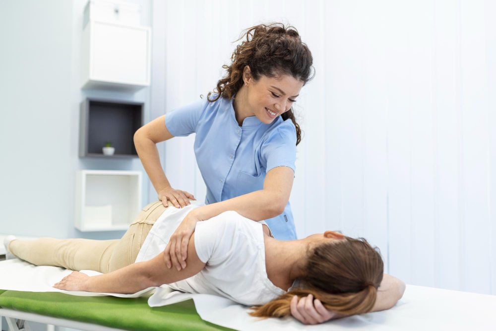 Understanding and Managing Hip Pain with Physiotherapy